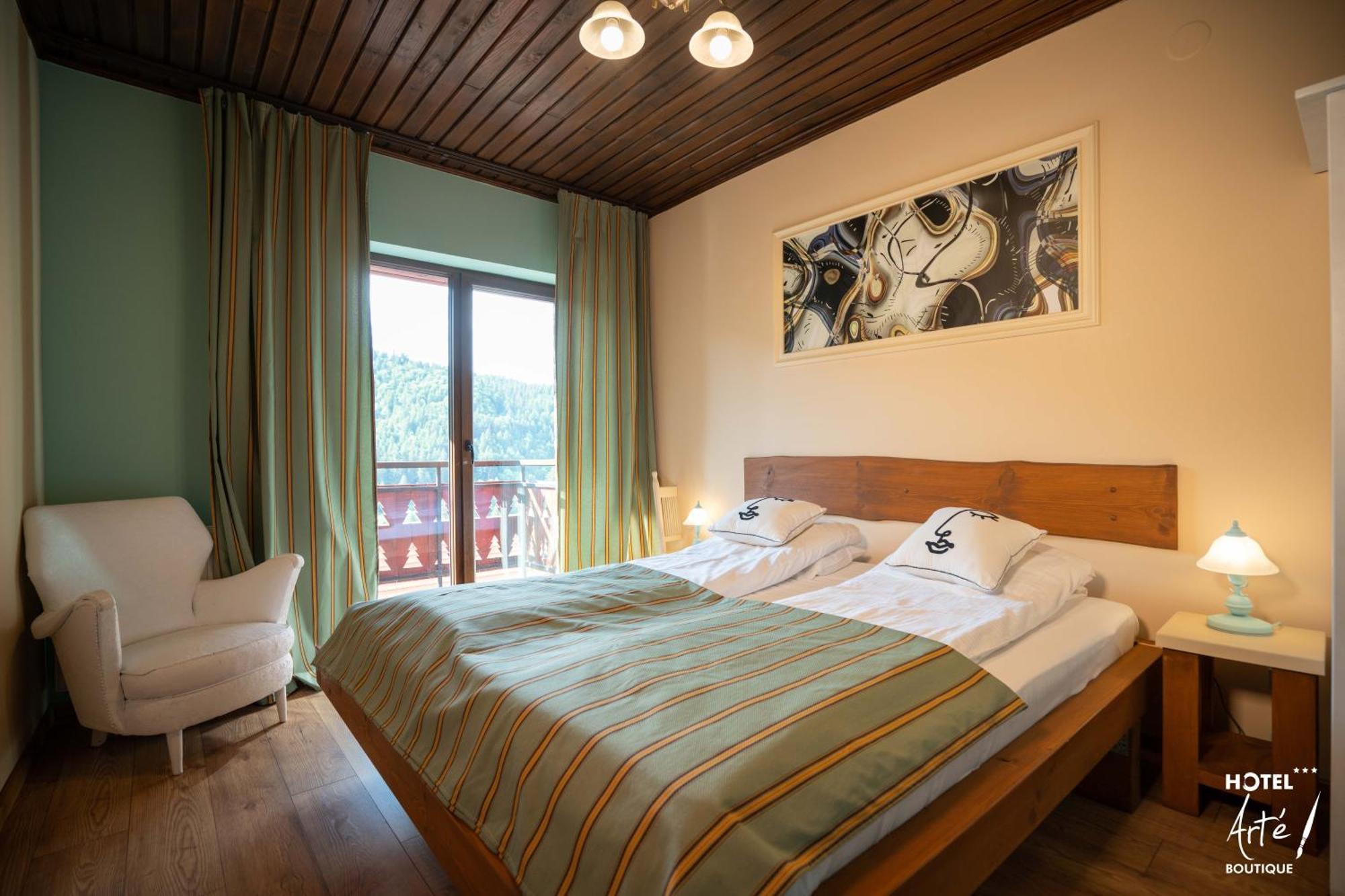 Art'E Boutique Rooms Бэиле-Тушнад Экстерьер фото