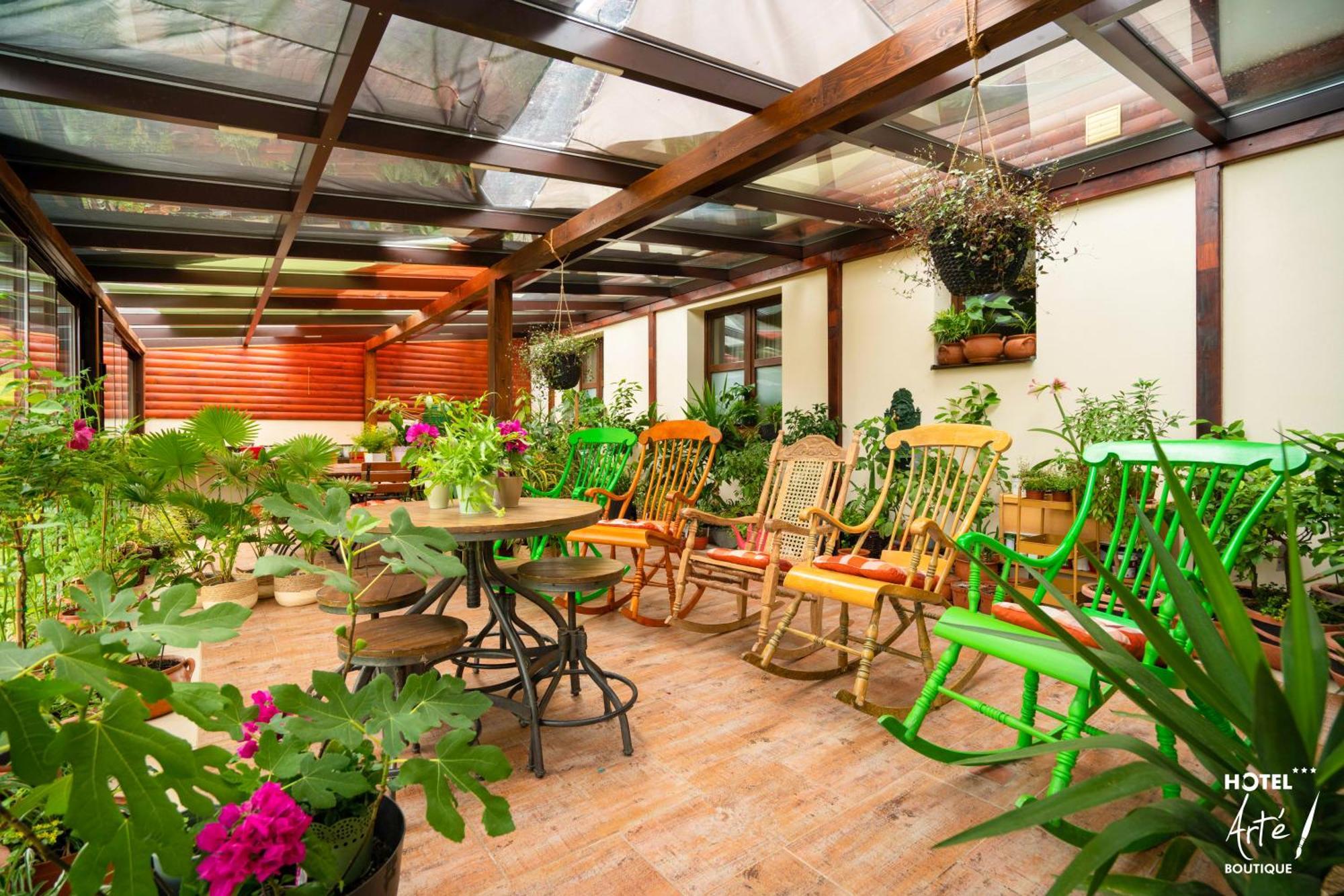Art'E Boutique Rooms Бэиле-Тушнад Экстерьер фото